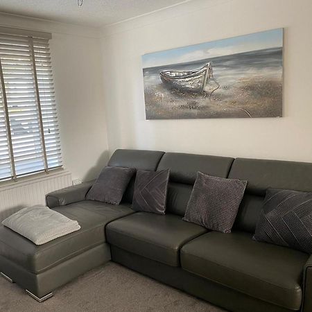 Riverside Park Ground Floor Apartment - St Neots 外观 照片