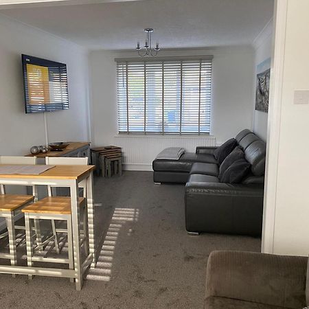 Riverside Park Ground Floor Apartment - St Neots 外观 照片