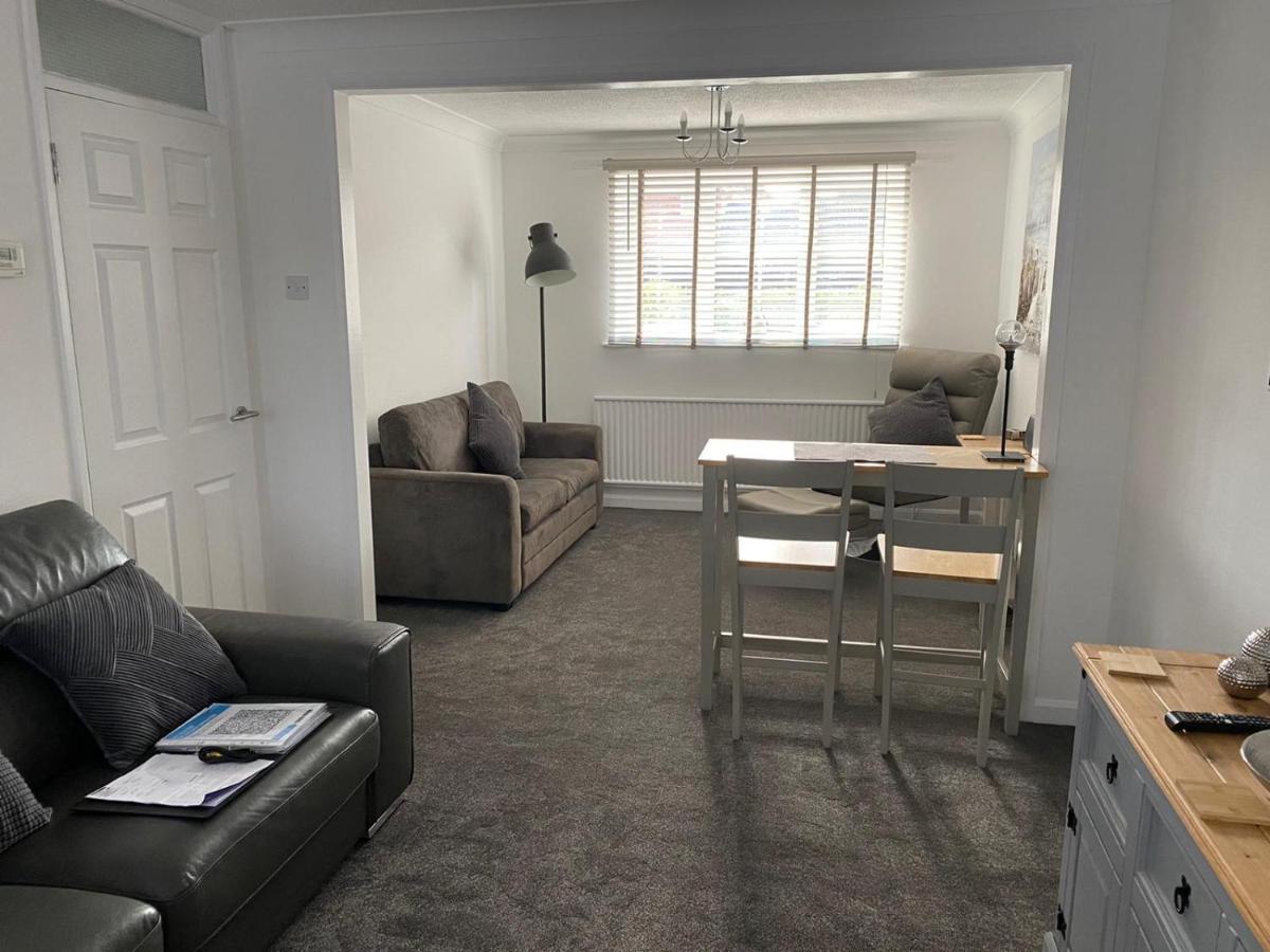 Riverside Park Ground Floor Apartment - St Neots 外观 照片
