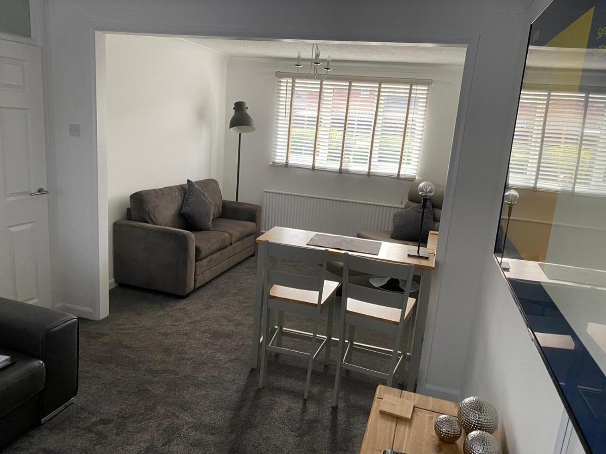 Riverside Park Ground Floor Apartment - St Neots 外观 照片