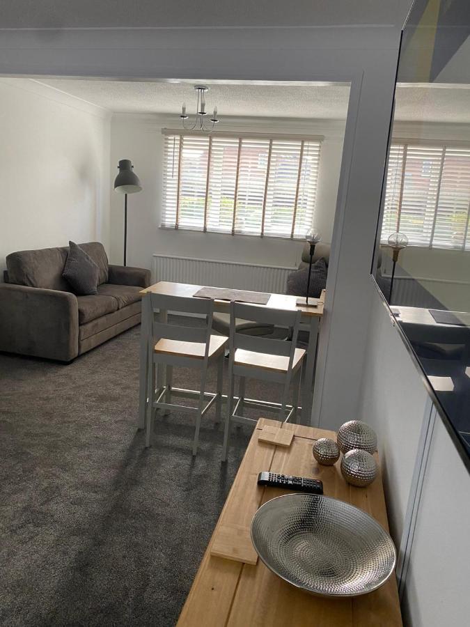 Riverside Park Ground Floor Apartment - St Neots 外观 照片