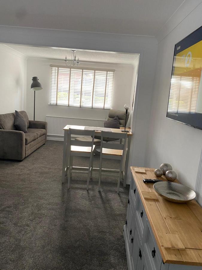 Riverside Park Ground Floor Apartment - St Neots 外观 照片