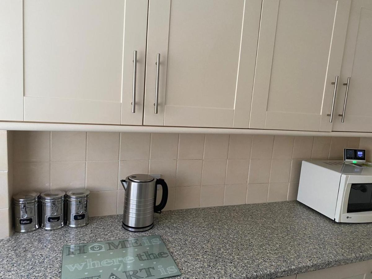 Riverside Park Ground Floor Apartment - St Neots 外观 照片
